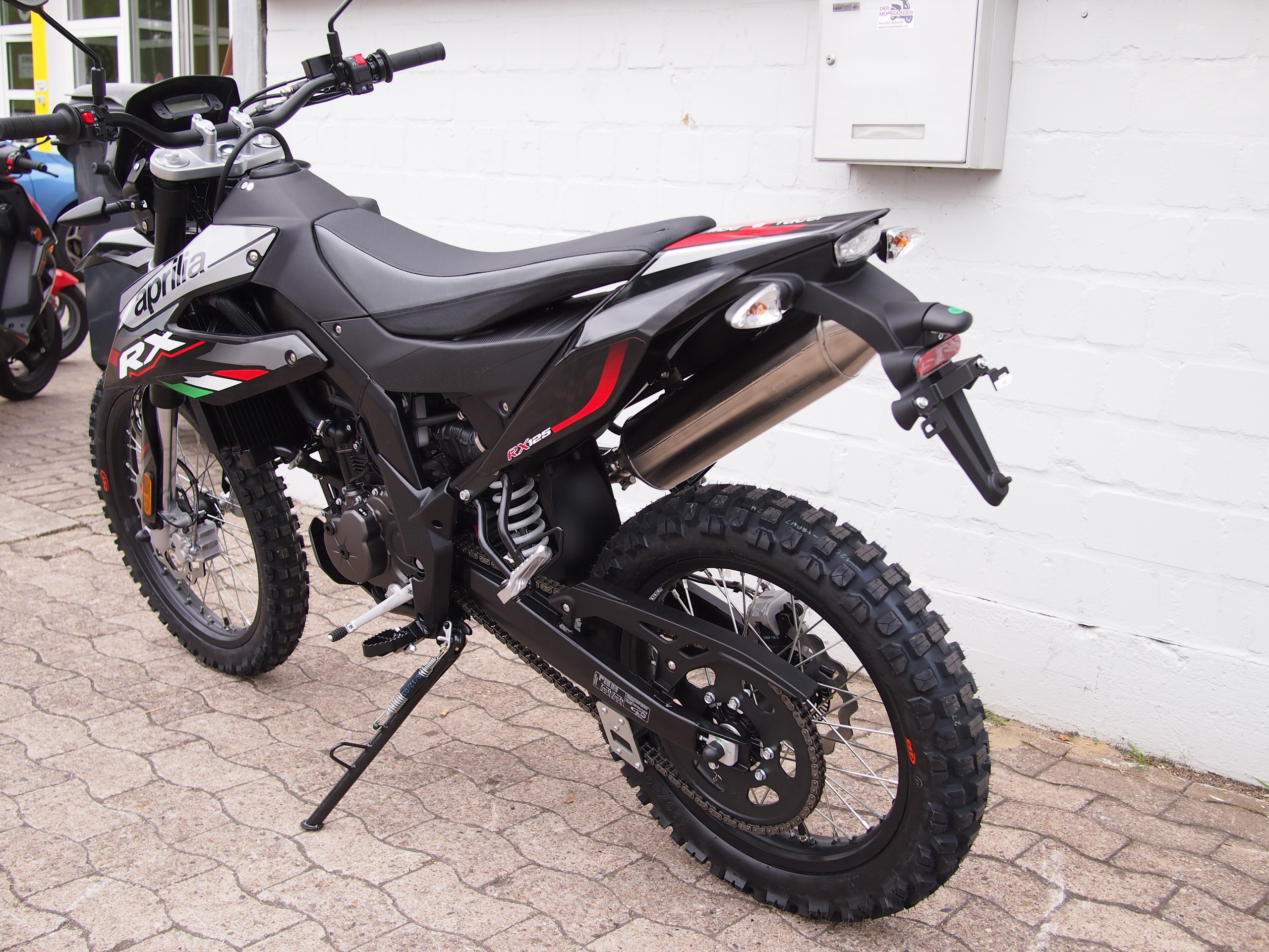 Aprilia RX 125 . . . . . . . 3990