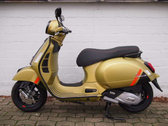 GTS SuperSport gold 3