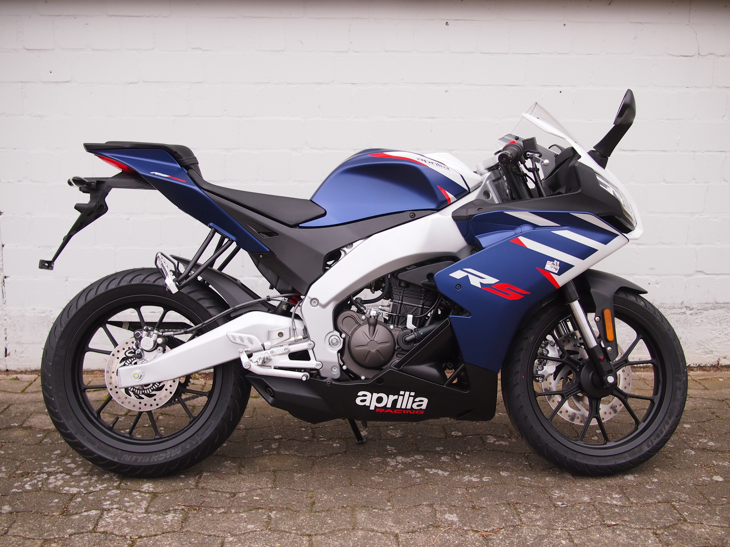 Aprilia RS 125 . . . . . . . ab 5499