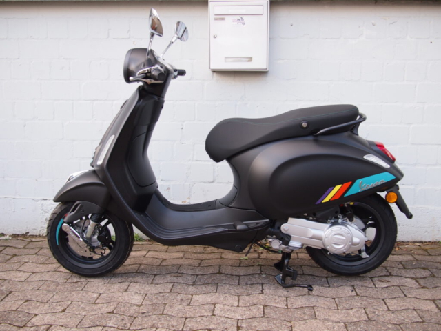 Primavera S mattschwarz FL 9