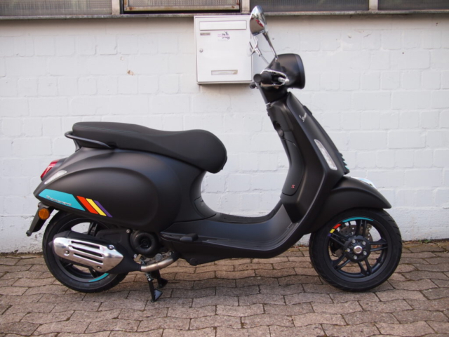 Primavera S mattschwarz FL 2