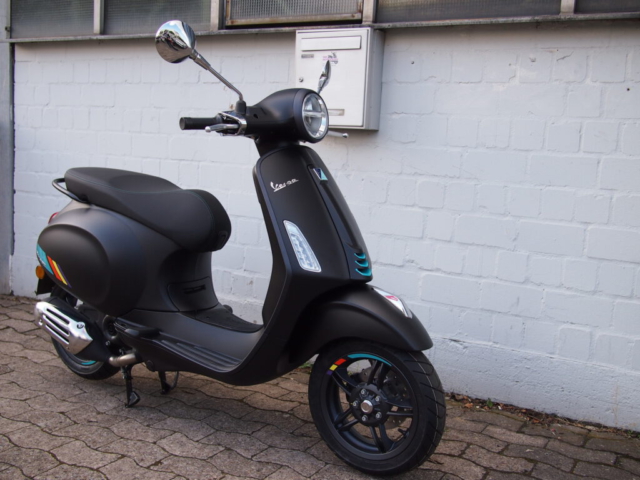 Primavera S mattschwarz FL 3