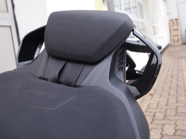 CFMOTO 675 NK grau 8