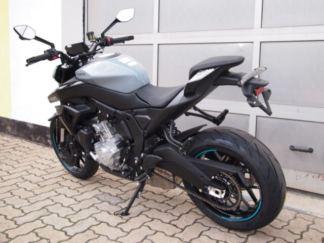 CFMOTO 675 NK grau 4