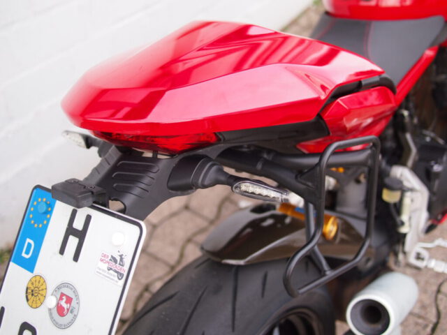 Ducati Supersport S 03