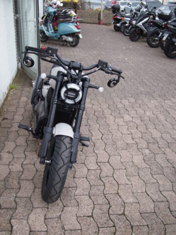 Benda 350 CVT grau 06