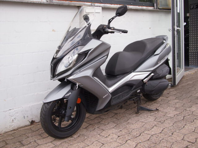 Kymco ND 350 03