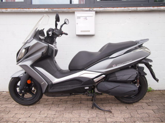 Kymco ND 350 02