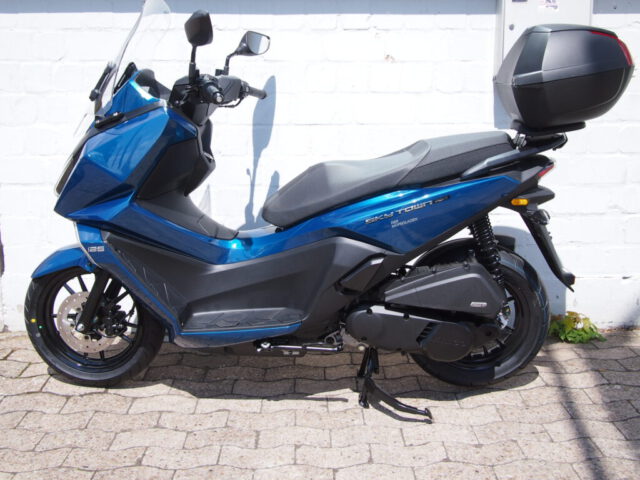 Skytown 125 blau 7