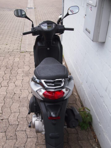 Peugeot Tweet 125 5