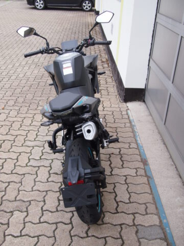 CFMOTO 125NK schwarz 5