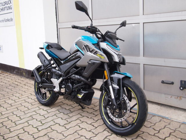 CFMOTO 125NK blau 7