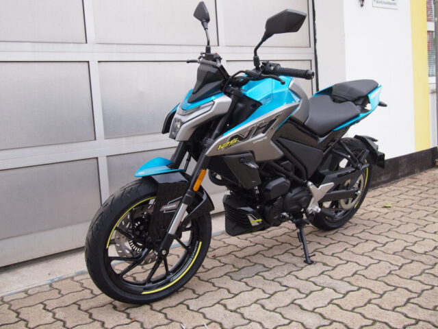 CFMOTO 125NK blau 2